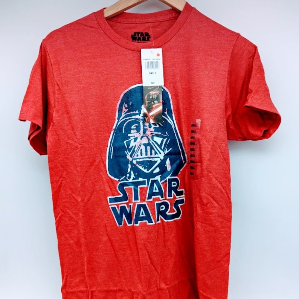 Star Wars Men's Small Red Darth Vader Graphic Shirt Fifth Sun New With Tags NWT